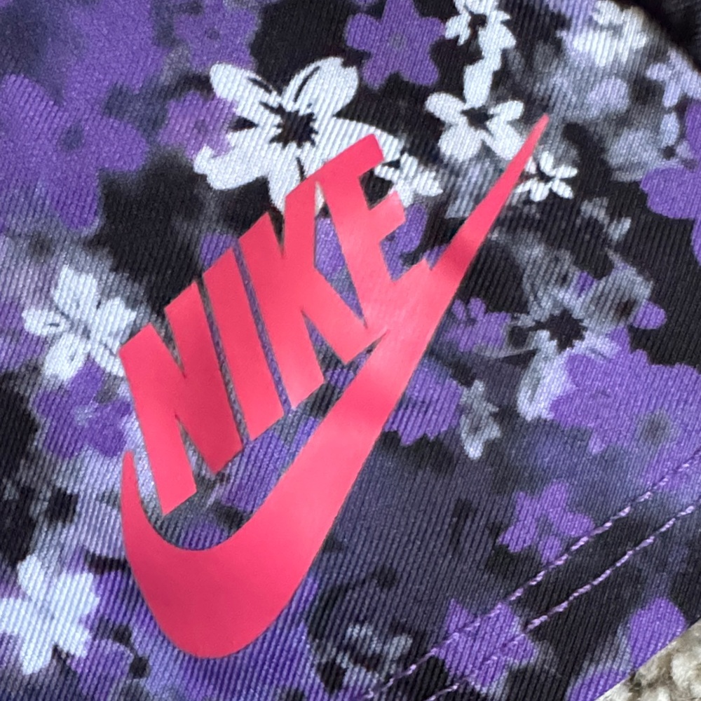 Nike Kids 3 pc Set - Purple and Black - Picture 11 of 13